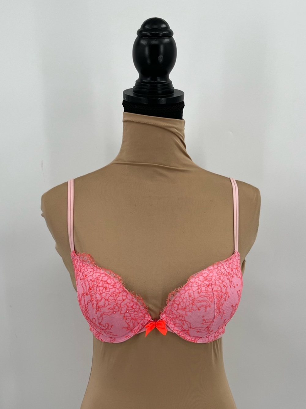 Victoria's Secret Very Sexy neon pink lace underwire Push-Up Bra 34B coquette